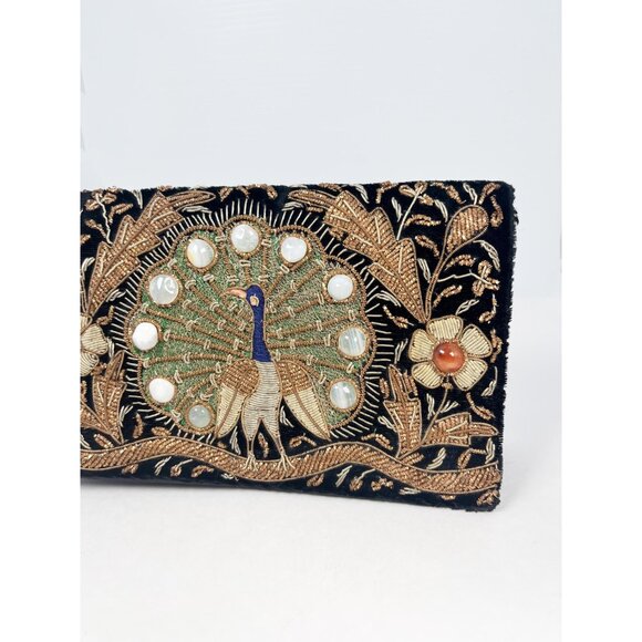 Vintage Zardozi embroidered peacock clutch with gemstone crystals - Picture 3 of 9